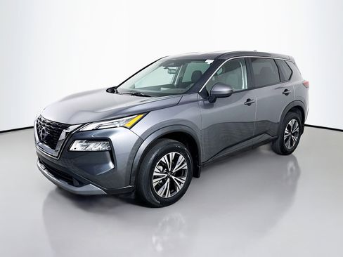 Used 2023 Nissan Rogue SV FWD image 4