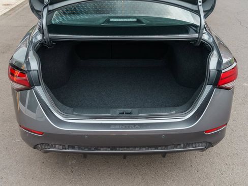 New 2025 Nissan Sentra SV image 7