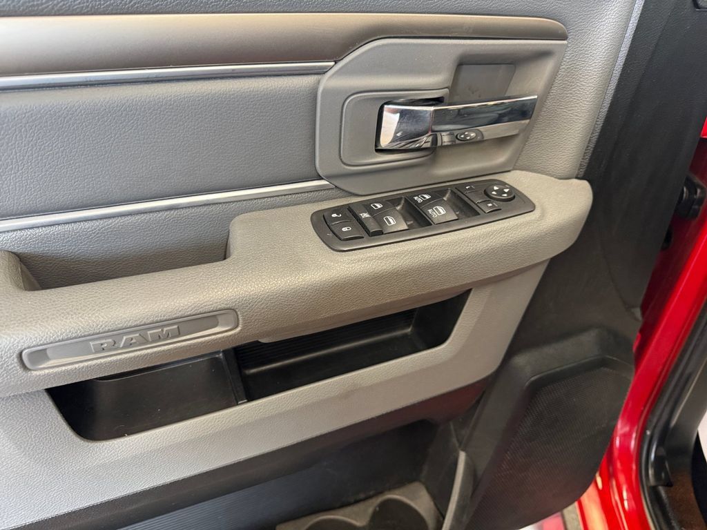 Used 2018 RAM 1500 Outdoorsman AWD/4WD image 11