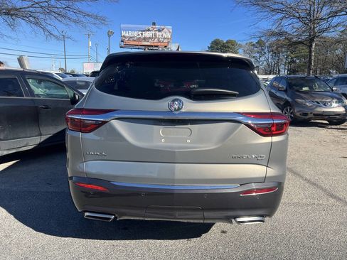 Used 2018 Buick Enclave Avenir w/ Avenir Technology Package image 5