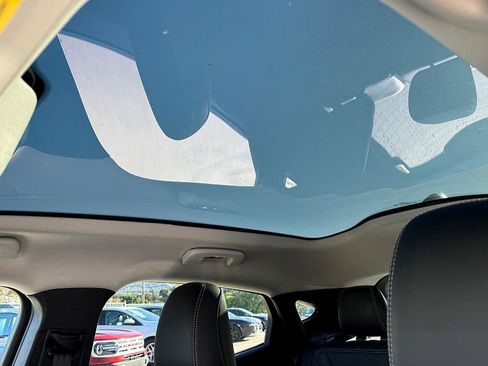 Used 2024 Ford Mustang Mach-E Premium image 17