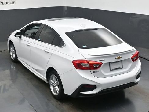 Used 2017 Chevrolet Cruze LT w/ Sun And Sound Package image 37