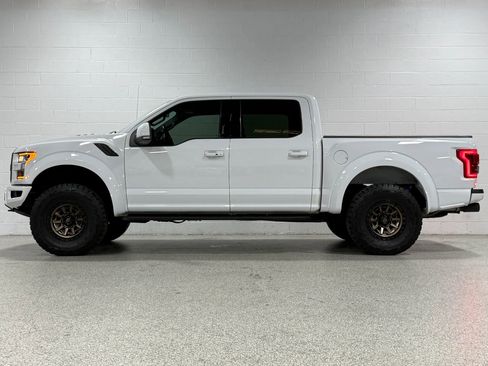 Used 2018 Ford F150 Raptor w/ Equipment Group 802A Luxury AWD/4WD image 9