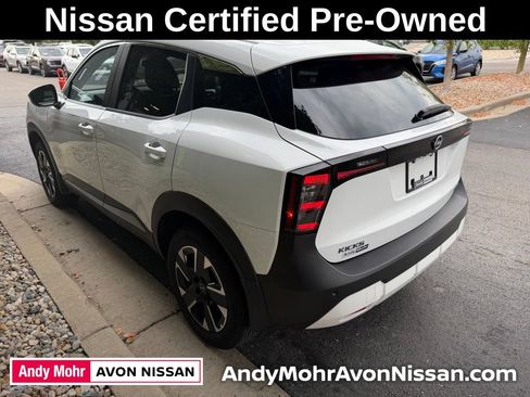 Certified 2025 Nissan Kicks SV AWD/4WD image 4