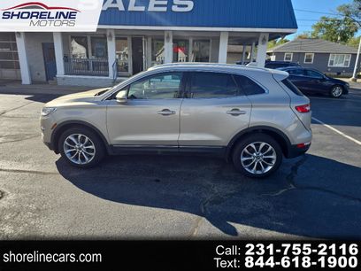 Used 2017 Lincoln MKC Select w/ Lincoln MKC Climate Package