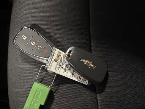 Used 2019 Chevrolet Trax LT w/ LT Convenience Package image 35