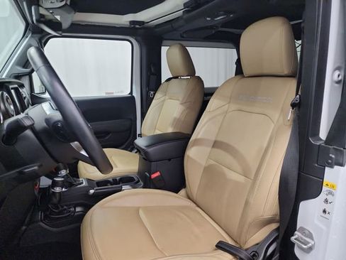 Used 2018 Jeep Wrangler Rubicon image 17