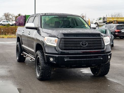 Used 2015 Toyota Tundra Platinum image 2
