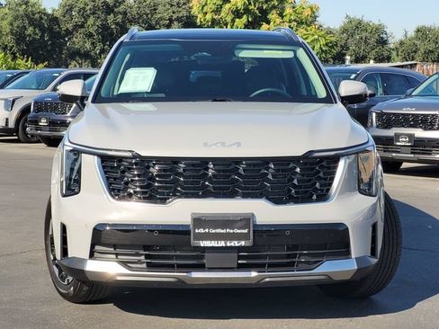 Used 2024 Kia Sorento S w/ Panoramic Sunroof Package FWD image 4