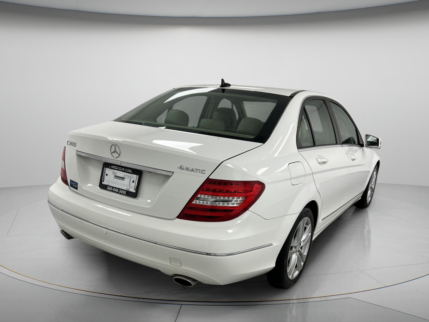 Used 2013 Mercedes-Benz C 300 4MATIC Sedan image 8