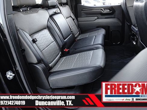 Used 2024 Chevrolet Silverado 1500 ZR2 w/ Technology Package AWD/4WD image 14