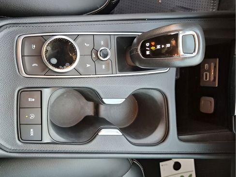 Used 2019 Cadillac XT4 Sport w/ Driver Awareness Package image 40