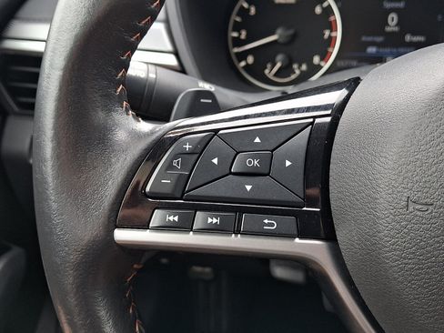 Used 2024 Nissan Altima 2.5 SR FWD image 20
