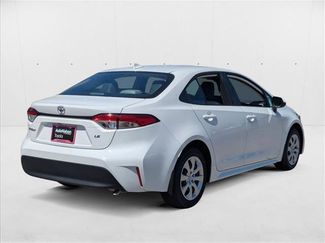 New 2025 Toyota Corolla LE FWD video 2