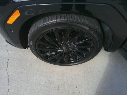 Used 2024 Hyundai Santa Fe Calligraphy image 16