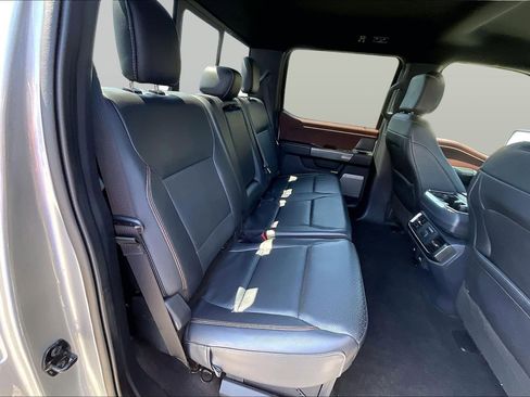 Used 2022 Ford F150 Lariat w/ Equipment Group 502A High AWD/4WD image 27