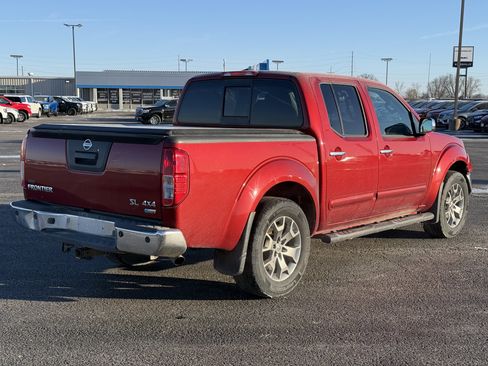 Used 2018 Nissan Frontier SL image 3