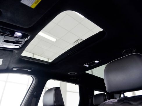 Used 2020 Hyundai Palisade Limited image 28