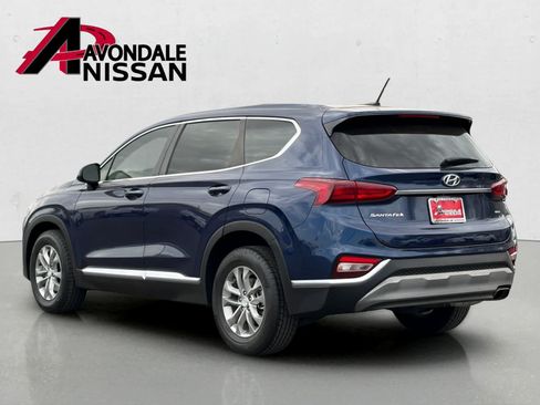 Used 2019 Hyundai Santa Fe SE AWD/4WD image 3
