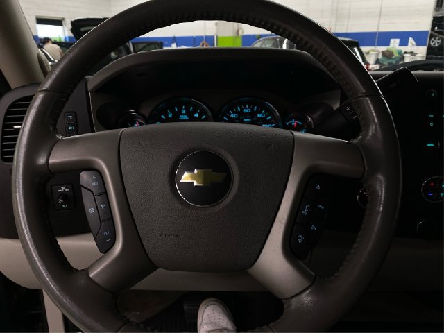 Used 2013 Chevrolet Silverado 1500 LT w/ All-Star Edition AWD/4WD image 21