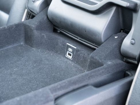 Used 2021 RAM 1500 Limited w/ Night Edition image 13