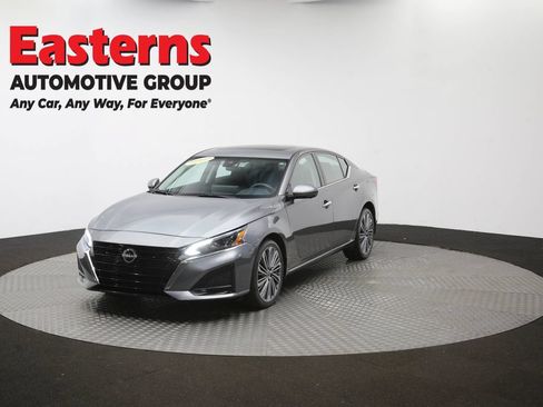 Used 2023 Nissan Altima 2.5 SL AWD/4WD image 47