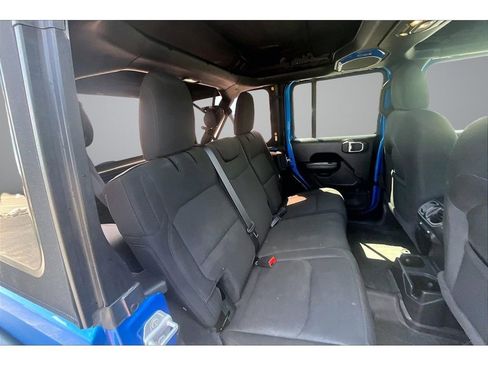 Certified 2021 Jeep Wrangler Unlimited Sport AWD/4WD image 23