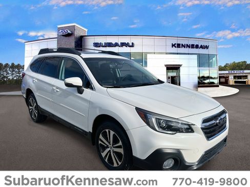 Used 2018 Subaru Outback 2.5i Limited image 1