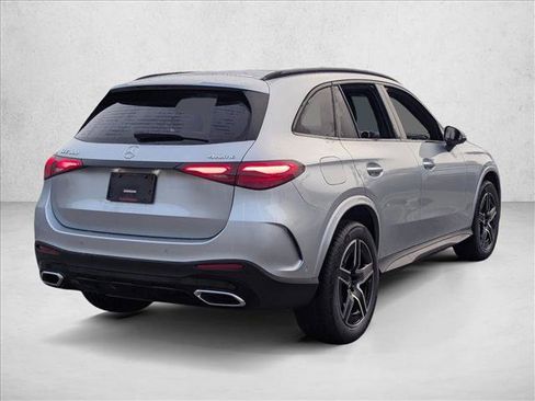 New 2026 Mercedes-Benz GLC 300 4MATIC image 2