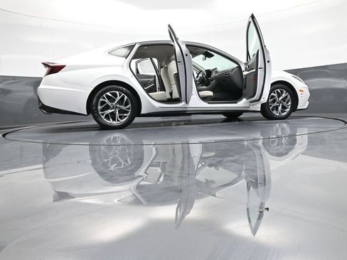 Certified 2023 Hyundai Sonata SEL FWD image 47