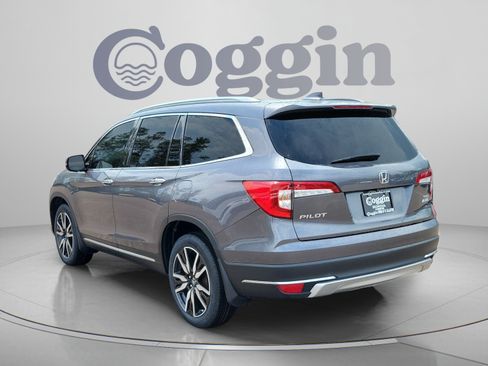 Certified 2019 Honda Pilot Elite image 3