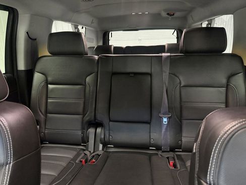 Used 2016 GMC Yukon XL Denali AWD/4WD image 12