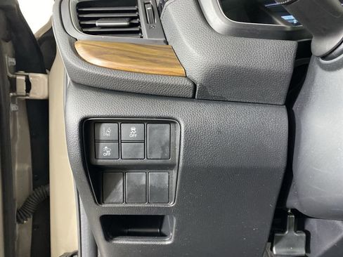 Used 2017 Honda CR-V EX image 17