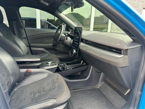 Used 2022 Ford Mustang Mach-E GT AWD/4WD image 15