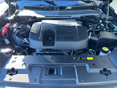 Used 2022 Land Rover Defender 110 XS Edition image 20