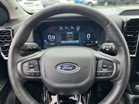 Used 2025 Ford Ranger Lariat w/ Trailer Tow Package AWD/4WD image 24