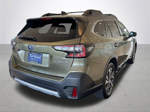 Used 2022 Subaru Outback Limited image 7