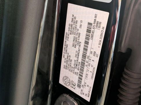 Used 2024 Ford Escape Platinum image 32