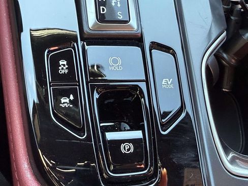 Used 2024 Lexus NX 350h AWD image 25