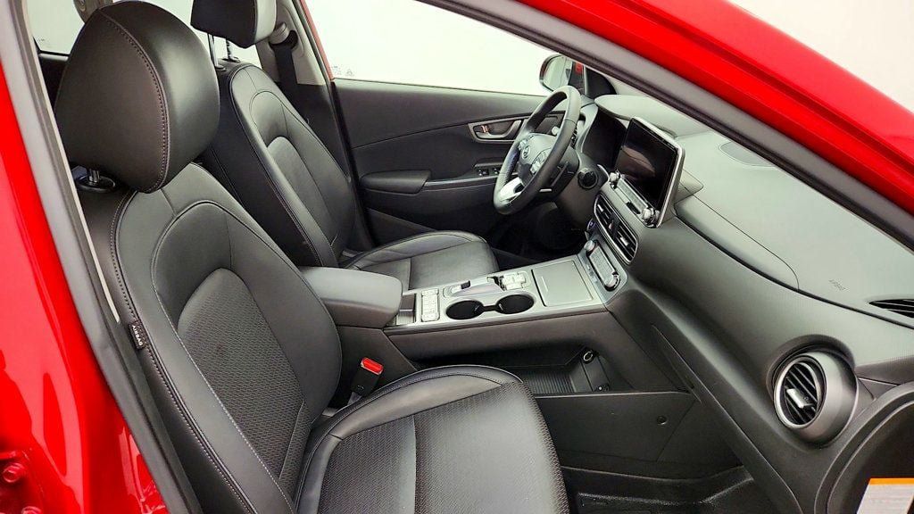 Used 2021 Hyundai Kona Ultimate FWD image 24