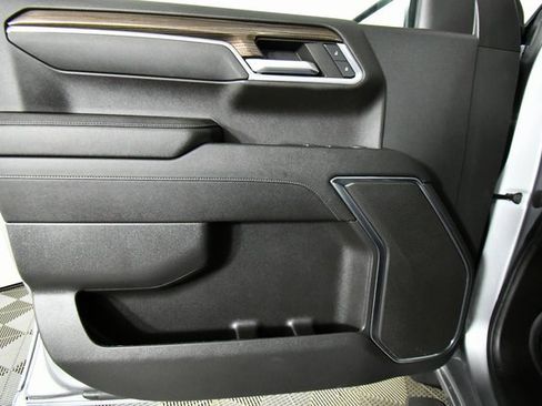 Used 2023 Chevrolet Silverado 1500 RST image 22