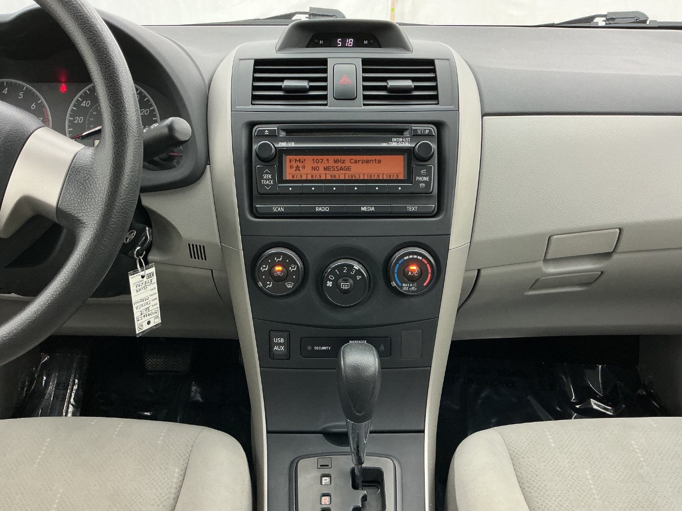 Used 2012 Toyota Corolla L FWD image 29