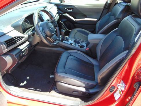 Certified 2024 Subaru Crosstrek 2.5i Limited w/ Crosstrek Mirror Package AWD/4WD image 10