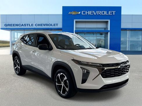 New 2026 Chevrolet Trax RS w/ Driver Confidence Package FWD image 1