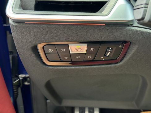 Used 2022 BMW 430i Convertible w/ M Sport Package RWD image 17