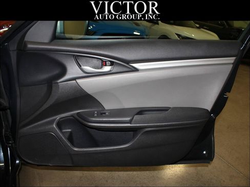 Used 2016 Honda Civic LX image 28