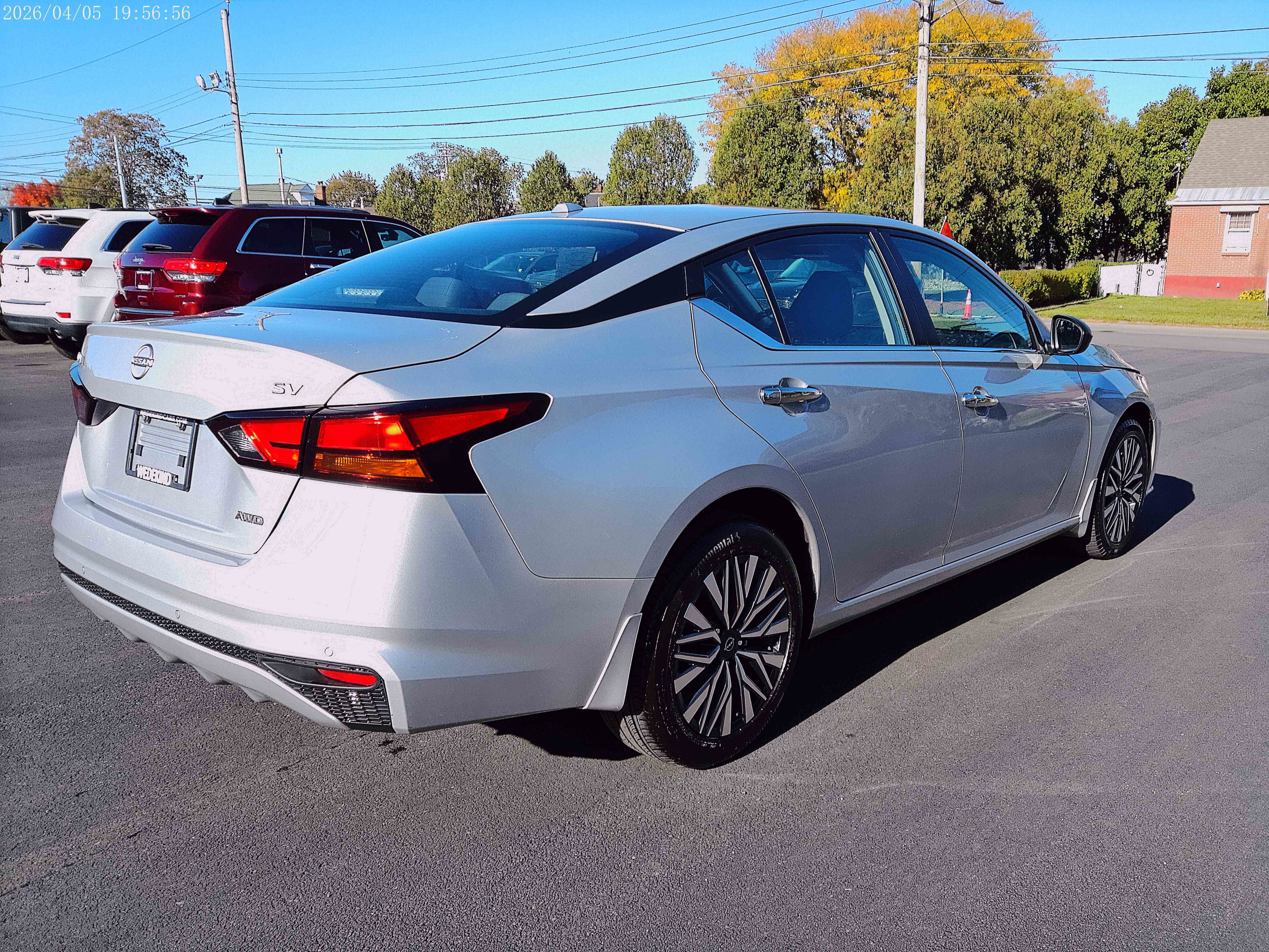 Used 2024 Nissan Altima 2.5 SV AWD/4WD image 5