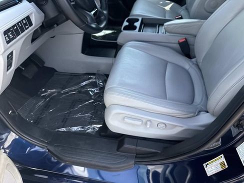 Certified 2023 Honda Odyssey Touring image 20