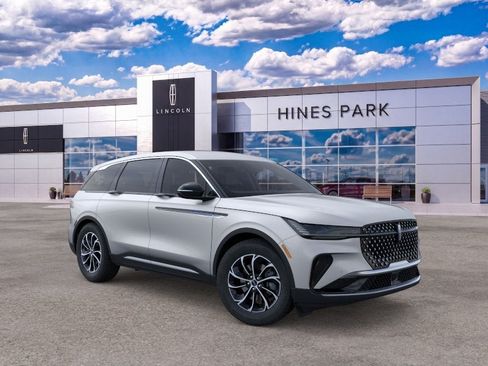 New 2026 Lincoln Nautilus Premier AWD/4WD image 7