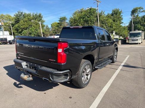 Used 2019 Chevrolet Silverado 1500 RST AWD/4WD image 2